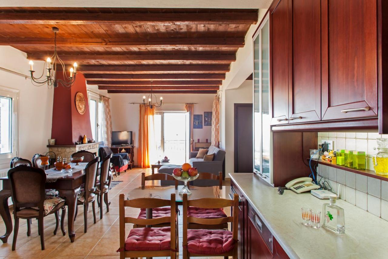 Panorama Traditional House With Private Pool Rodhiá Buitenkant foto
